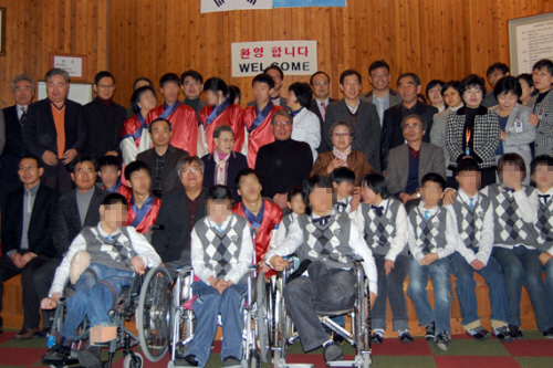 장형덕 사장 등 임원진 12명, 거제도 애광원 봉사활동 전개