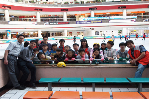 강동지역아동복지센터와 함께 스케이트타기 체험